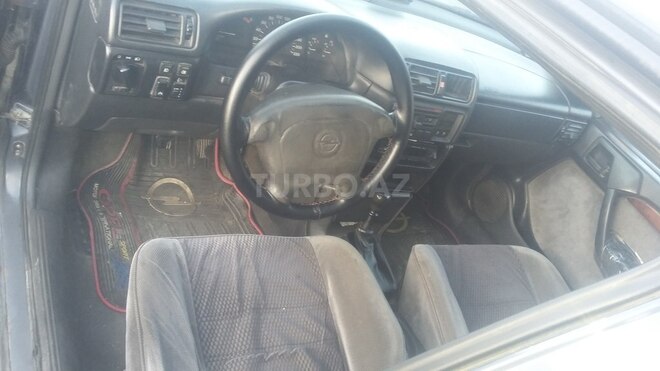 Opel Vectra 1994, 362,148 km - 1.7 л - Bakı