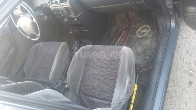 Opel Vectra 1994, 362,148 km - 1.7 л - Bakı