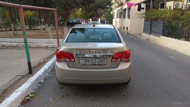 Chevrolet Cruze 2011, 271,500 km - 1.4 л - Bakı
