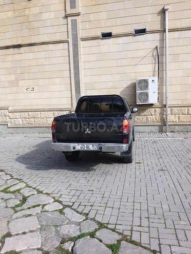 Mitsubishi L200 2007, 386,000 km - 2.5 l - Quba