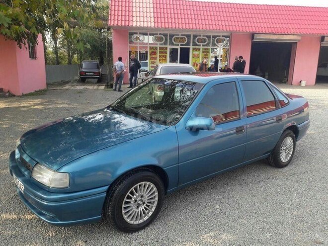 Opel Vectra 1993, 350,000 km - 1.8 l - Gəncə