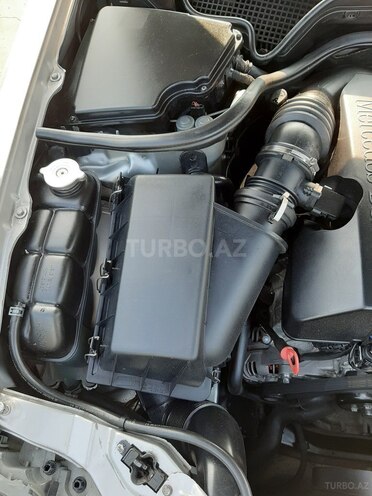 Mercedes E 240 2001, 242,000 km - 2.6 l - Şəmkir