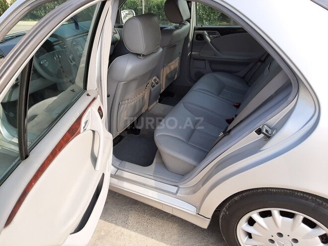 Mercedes E 240 2001, 242,000 km - 2.6 l - Şəmkir