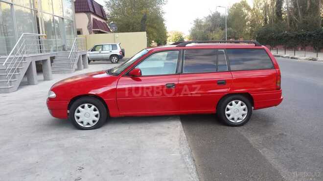 Opel Astra 1996, 258,010 km - 1.6 l - Bakı