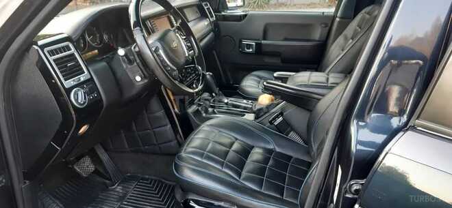 Land Rover Range Rover 2004, 215,000 km - 4.4 л - Yevlax