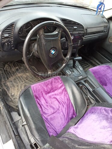 BMW 320 1995, 334,540 km - 2.0 л - Beyləqan