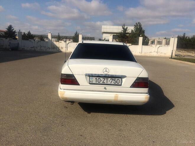 Mercedes E 230 1991, 311,000 km - 2.3 l - Bakı