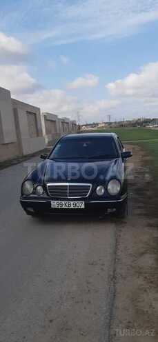 Mercedes E 220 2000, 480,000 km - 2.2 l - Bakı