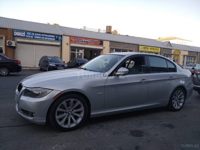 BMW 330 2009, 162,500 km - 3.0 l - Bakı