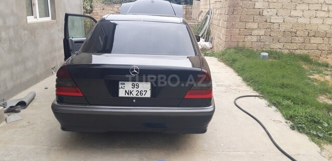 Mercedes C 230 1999, 289,000 km - 2.3 l - Bakı
