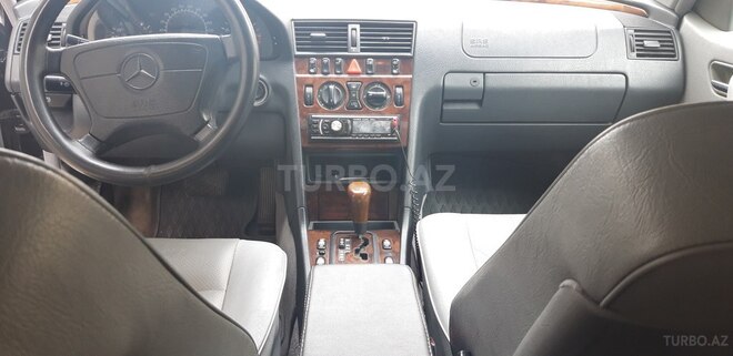 Mercedes C 230 1999, 289,000 km - 2.3 l - Bakı