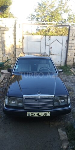 Mercedes E 200 1991, 298,758 km - 2.0 l - Bakı