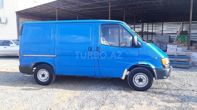 Ford Transit 2000, 376,000 km - 0.3 l - Cəlilabad