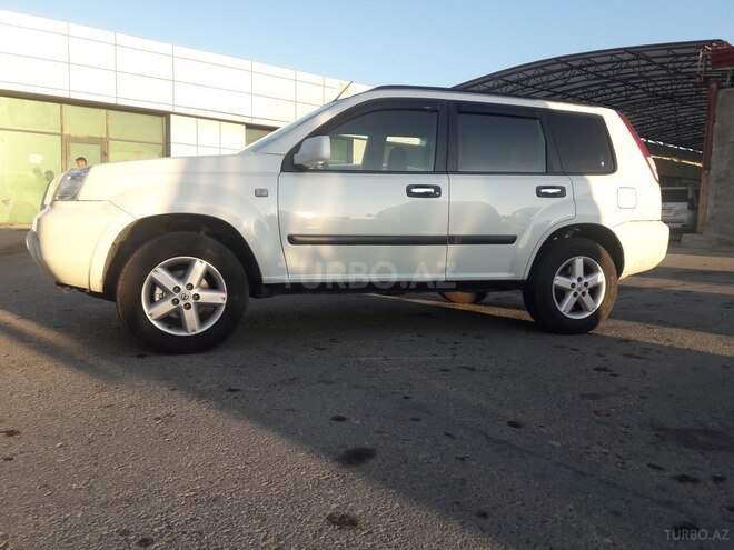 Nissan X-Trail 2011, 152,000 km - 2.5 л - Bakı