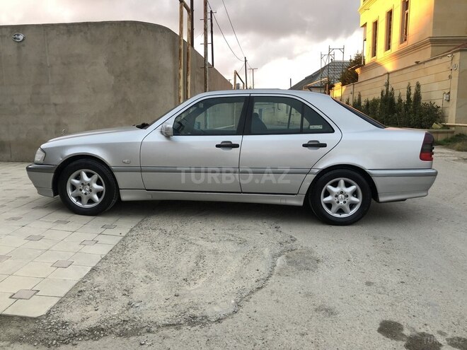 Mercedes C 200 1998, 210,283 km - 2.0 l - Bakı