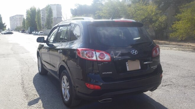 Hyundai Santa Fe 2010, 98,000 km - 2.4 л - Bakı