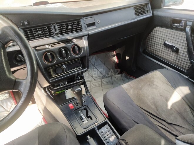 Mercedes 190 1991, 400,000 km - 1.8 l - Bakı