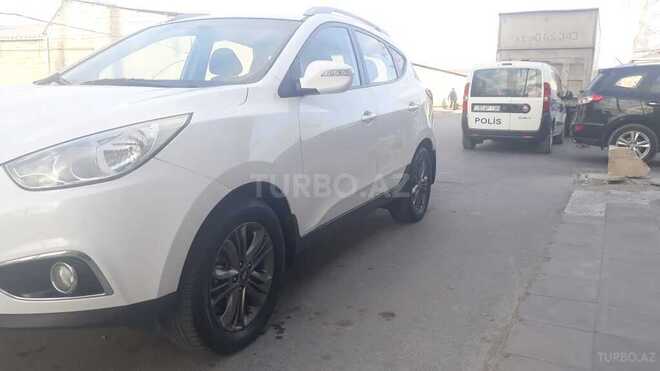 Hyundai ix35 2013, 88,000 km - 2.0 l - Bakı
