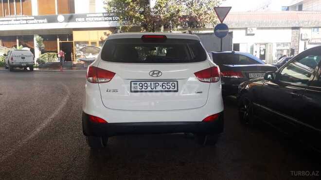 Hyundai ix35 2013, 88,000 km - 2.0 l - Bakı