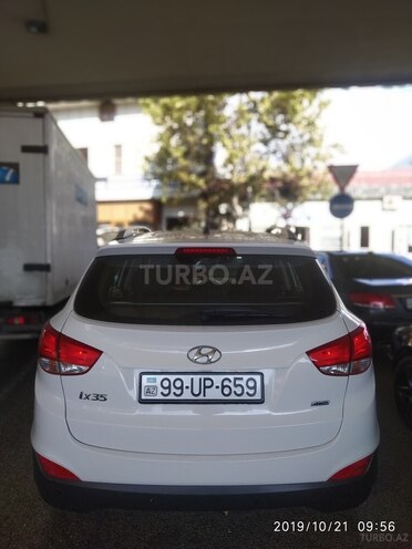 Hyundai ix35 2013, 88,000 km - 2.0 l - Bakı