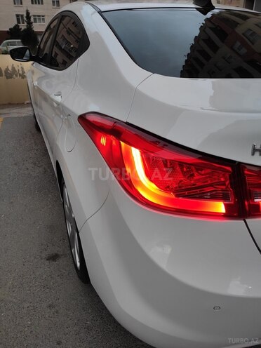 Hyundai Elantra 2012, 131,299 km - 1.8 l - Bakı