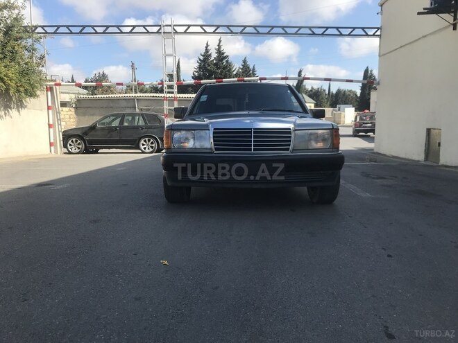 Mercedes 190 1991, 299,837 km - 2.0 l - Bakı