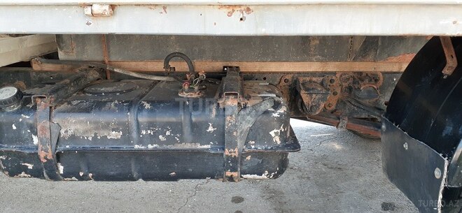 GAZ 2705 2002, 230,000 km - 2.0 л - Quba
