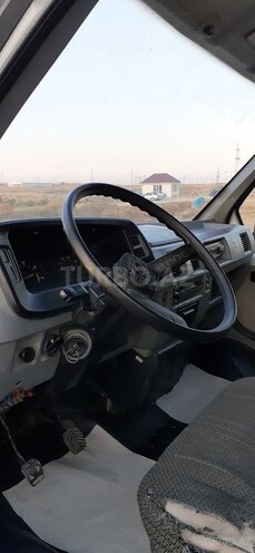 GAZ 2705 2002, 230,000 km - 2.0 л - Quba