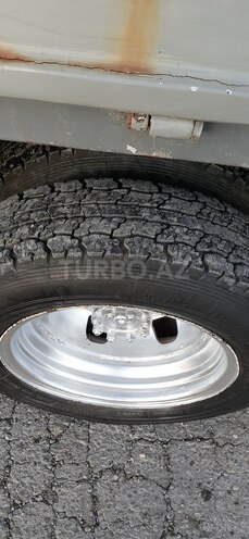 GAZ 2705 2002, 230,000 km - 2.0 л - Quba