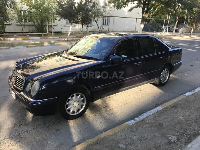 Mercedes E 230 1997, 415,000 km - 2.3 l - Bakı
