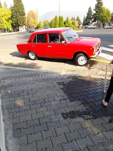 LADA (VAZ) 21011 1979, 300,000 km - 1.3 l - Qax