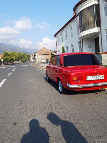 LADA (VAZ) 21011 1979, 300,000 km - 1.3 l - Qax