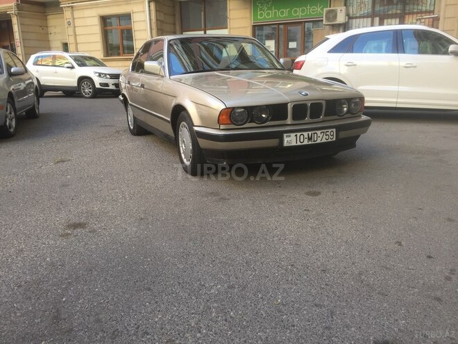 BMW 520 1989, 324,000 km - 2.0 l - Bakı
