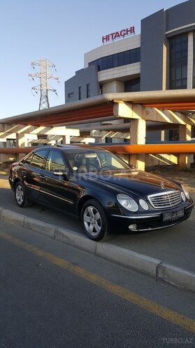 Mercedes E 240 2003, 245,000 km - 2.4 l - Bakı