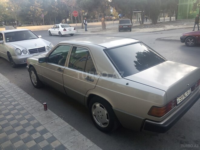 Mercedes 190 1989, 441,000 km - 2.0 л - Bakı