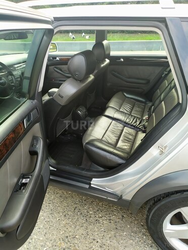 Audi A6 allroad 2001, 322,000 km - 2.7 l - Quba