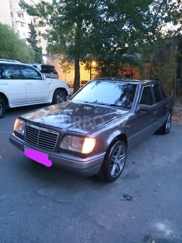 Mercedes E 280 1993, 355,000 km - 2.8 l - Bakı