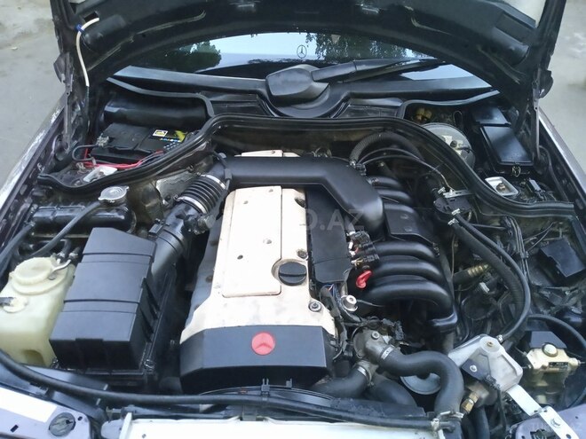 Mercedes E 280 1993, 355,000 km - 2.8 l - Bakı