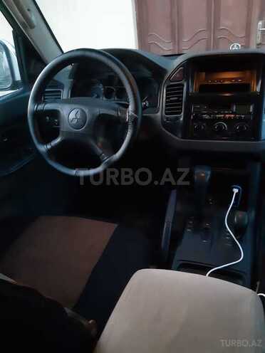Mitsubishi Pajero 2006, 160,000 km - 3.0 l - Bakı