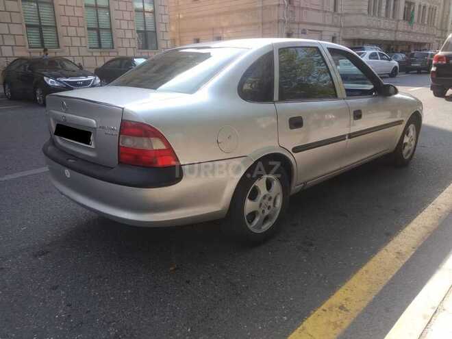 Opel Vectra 1999, 457,000 km - 2.0 l - Bakı