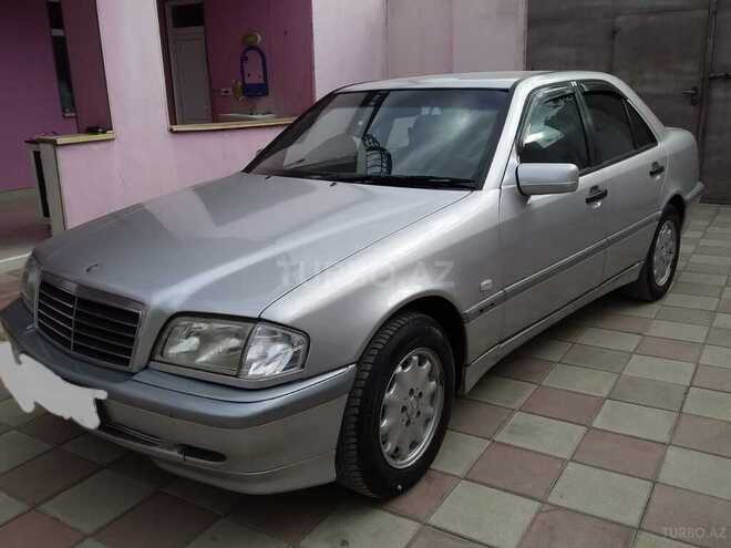 Mercedes C 220 1999, 289,000 km - 2.2 л - Bərdə
