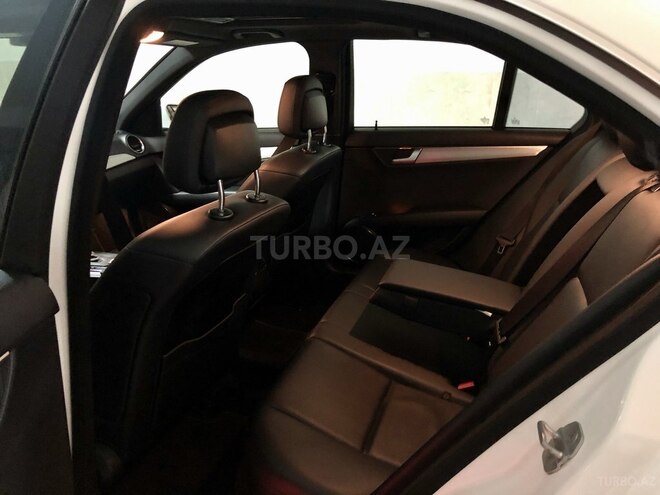 Mercedes C 250 2012, 68,500 km - 1.8 l - Bakı
