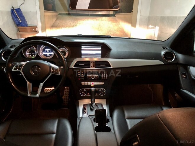 Mercedes C 250 2012, 68,500 km - 1.8 l - Bakı
