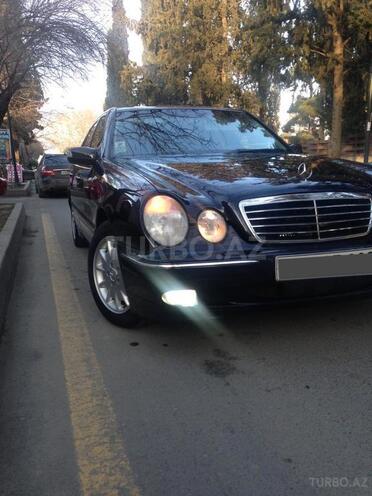 Mercedes E 270 2001, 390,000 km - 2.7 l - Bakı