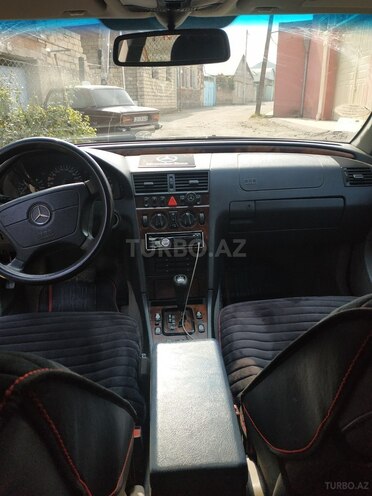 Mercedes C 280 2000, 255,506 km - 2.8 л - Gəncə