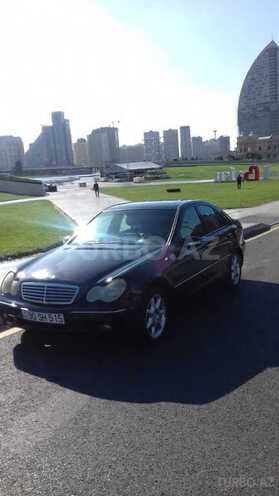 Mercedes C 240 2001, 300,000 km - 2.6 л - Bakı