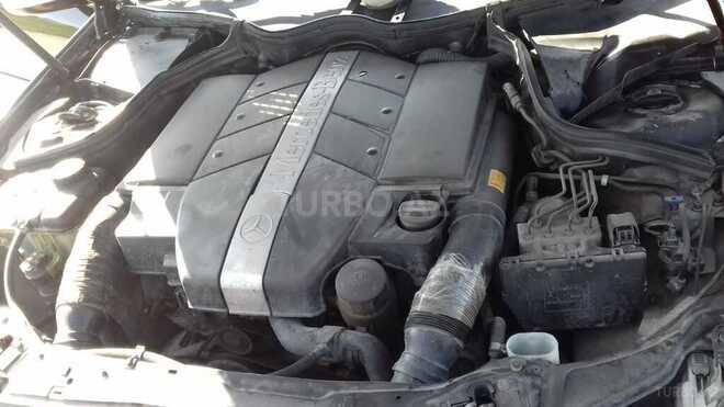 Mercedes C 240 2001, 300,000 km - 2.6 л - Bakı