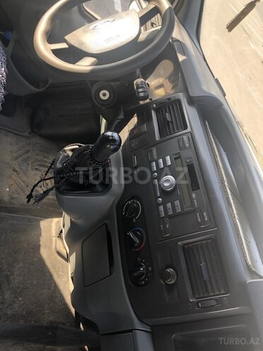 Ford Transit 2006, 250,000 km - 2.2 l - Bakı
