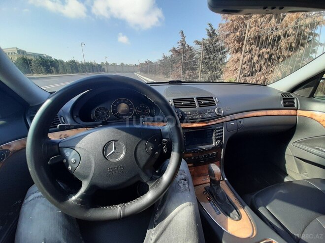 Mercedes E 350 2005, 275,000 km - 3.5 л - Bakı