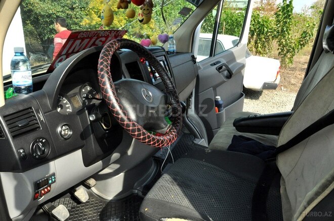 Mercedes Sprinter 313 2011, 664,537 km - 2.9 л - Sumqayıt